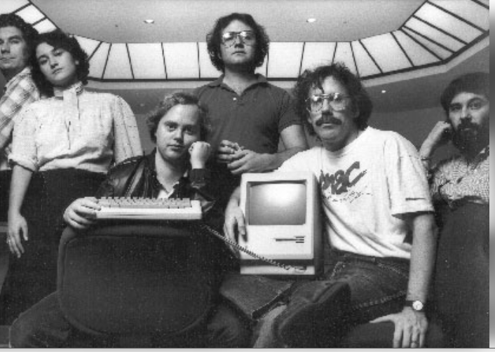 एप्पल के लिए मैकिन्टोश, क्विकड्रॉ और हाइपरकार्ड बनाने वाले बिल एटकिंसन के निधन पर सीईओ टिम कुक ने जताया शोक 