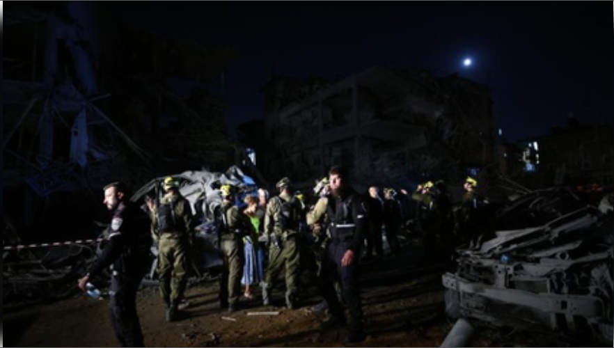 ईरानी हमले में 10 लोगों की मौत, इजरायली राष्ट्रपति ने जानमाल के नुकसान पर जताया शोक 