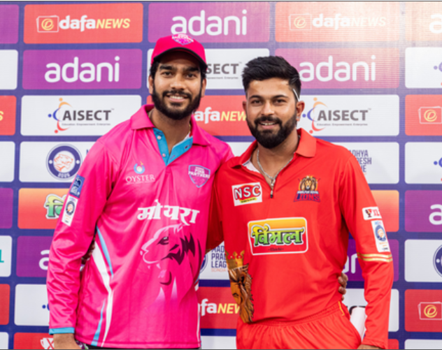 21 साल की उम्र में मैंने अक्षत से अधिक प्रतिभाशाली खिलाड़ी नहीं देखा : वेंकटेश अय्यर 