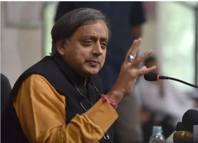 शशि थरूर का ‘कांग्रेस हाईकमान से मतभेद’ वाला बयान किस ओर इशारा कर रहा है?
