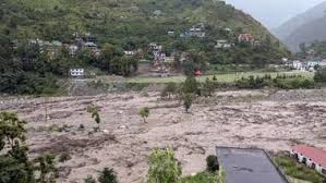हिमाचल प्रदेश: कांगड़ा में भारी बारिश से दो लोगों की मौत, कुल्लू में बादल फटने के बाद तबाही हिमाचल प्रदेश: कांगड़ा में भारी बारिश से दो लोगों की मौत, कुल्लू में बादल फटने के बाद तबाही