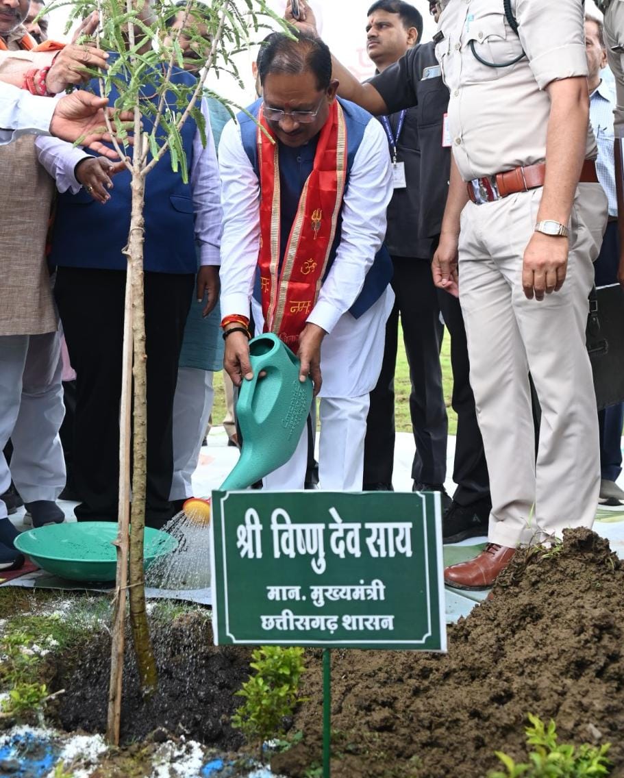 हर्बल एक्सटेंशन इकाई का लोकार्पण हर्बल एक्सटेंशन इकाई का लोकार्पण