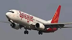 स्पाइसजेट विमान की खिड़की का फ्रेम हवा में उखड़ा, यात्रियों की सुरक्षा पर कोई असर नहीं: विमानन कंपनी