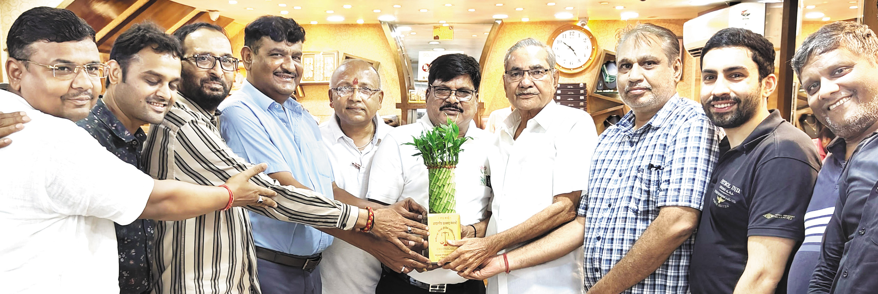 नवनिर्वाचित अध्यक्ष भंसाली को सिल्वर होलसेल एसोसिएशन ने दी शुभकामनाएं