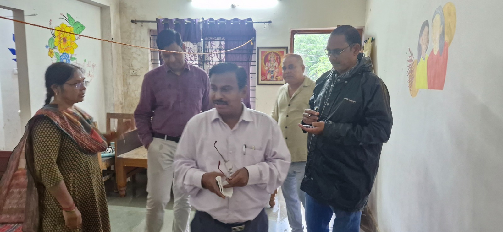 कुलपति कावरे ने किया पत्रकारिता विवि परिसर के अधूरे व जर्जर कार्य को पूरा करने कहा कुलपति कावरे ने किया पत्रकारिता विवि परिसर के अधूरे व जर्जर कार्य को पूरा करने कहा