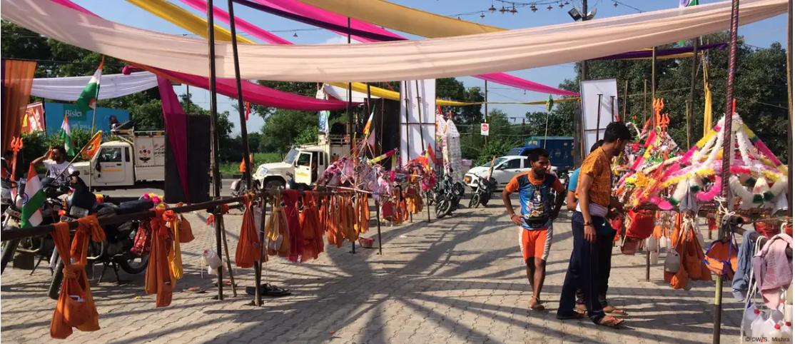 कांवड़ यात्रा: यात्रा से पहले ही विवादों की शुरुआत