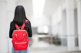 महाराष्ट्र: स्कूल में मासिक धर्म की जांच के लिए छात्राओं के कपड़े उतरवाए गए, आठ पर मामला दर्ज महाराष्ट्र: स्कूल में मासिक धर्म की जांच के लिए छात्राओं के कपड़े उतरवाए गए, आठ पर मामला दर्ज