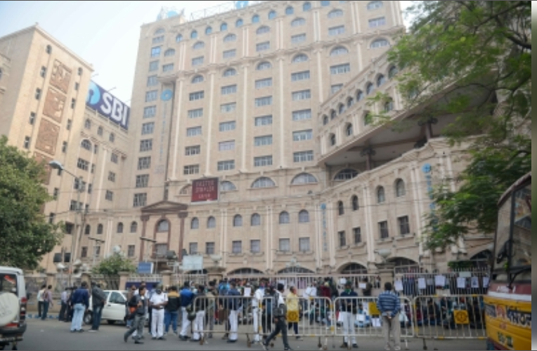 सार्वजनिक क्षेत्र के बैंकों से पहली तिमाही में बेहतर और मजबूत आय प्रदर्शन की उम्मीद : रिपोर्ट