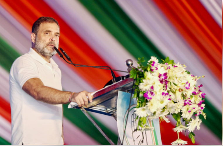 राहुल गांधी को मिली बड़ी राहत, मानहानि मामले में कोर्ट ने दी जमानत राहुल गांधी को मिली बड़ी राहत, मानहानि मामले में कोर्ट ने दी जमानत
