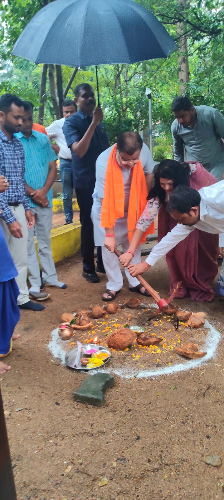 पंकज उद्यान, माई की बगिया में सवा 7 लाख के मरम्मत कार्यों का भूमिपूजन पंकज उद्यान, माई की बगिया में सवा 7 लाख के मरम्मत कार्यों का भूमिपूजन