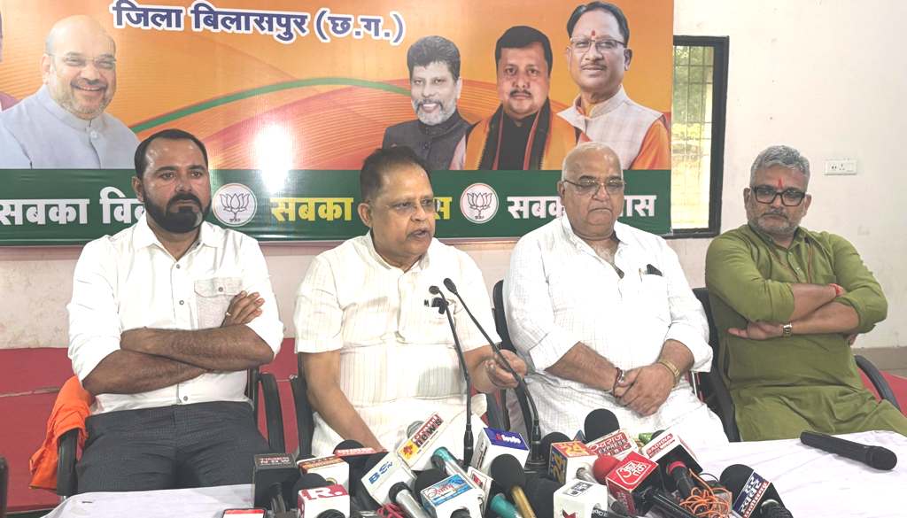 कोल ब्लॉक के लिए अडानी की कैसे की थी भूपेश सरकार ने पैरवी, दस्तावेजों के साथ बताया विधायक अमर ने