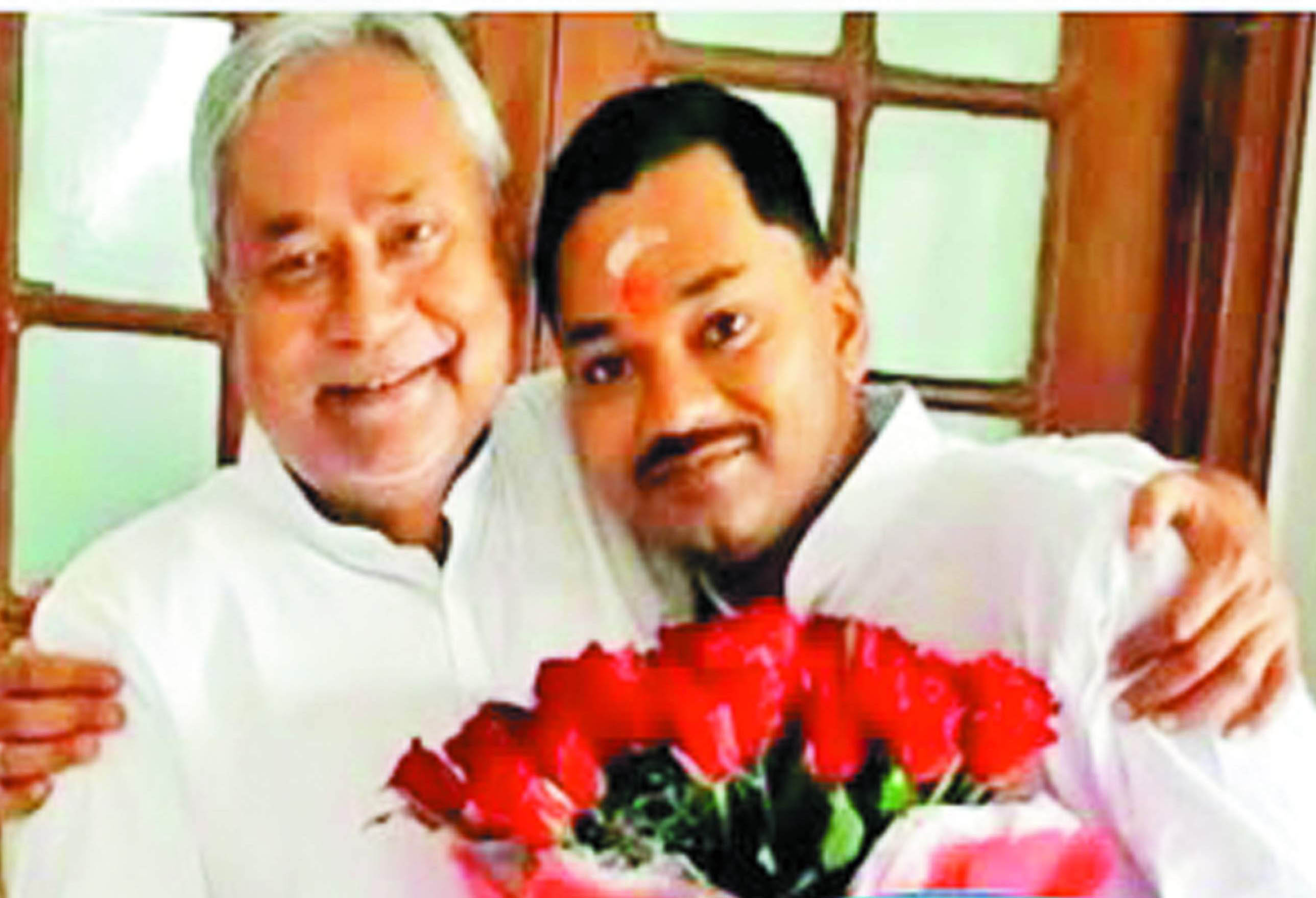 नीतीश कुमार के बेटे निशांत कुमार की बिहार की सियासत में इतनी चर्चा क्यों है? नीतीश कुमार के बेटे निशांत कुमार की बिहार की सियासत में इतनी चर्चा क्यों है?