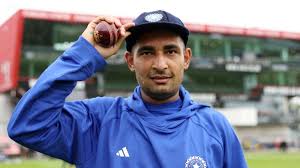 चौथे टेस्ट मैच में भारतीय टीम में तीन बदलाव, अंशुल कंबोज कर रहे डेब्यू चौथे टेस्ट मैच में भारतीय टीम में तीन बदलाव, अंशुल कंबोज कर रहे डेब्यू