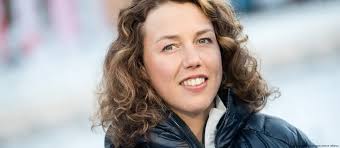 पाकिस्तान में पर्वतारोहण के दौरान ओलंपियन लॉरा डालमायर की मौत