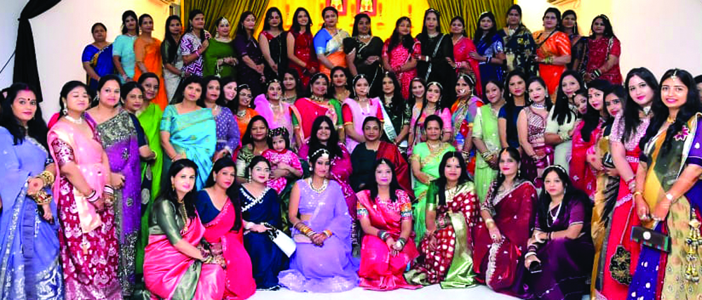 65+ बालको महिला मंडल सदस्यों ने पारंपरिक परिधानों में सांस्कृतिक विरासत की प्रस्तुतियां दीं