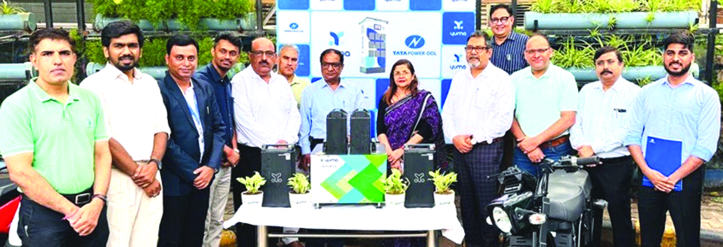 बैटरी स्वैपिंग स्टेशन स्थापित करने मैग्ना युमा संग टाटा पावर और डीडीएल ने की साझेदारी