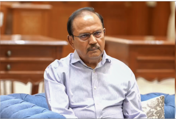 अमेरिका की टैरिफ धमकी के बीच मॉस्को में भारत-रूस रक्षा सहयोग पर चर्चा करेंगे एनएसए अजीत डोभाल