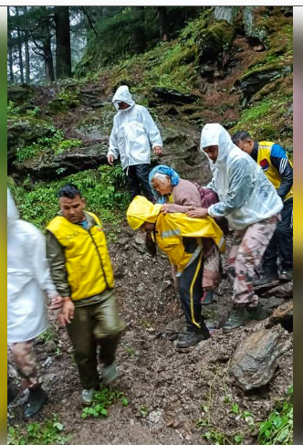 उत्तराखंड : उत्तरकाशी में तत्काल चिकित्सा सहायता पहुंचाने का निर्देश 