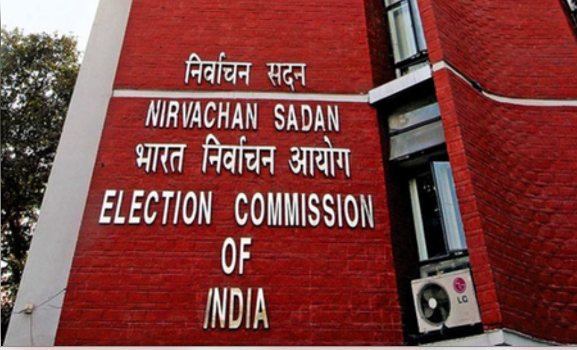 संसद में एसआईआर पर चर्चा कराने की मांग को लेकर अड़ा विपक्ष