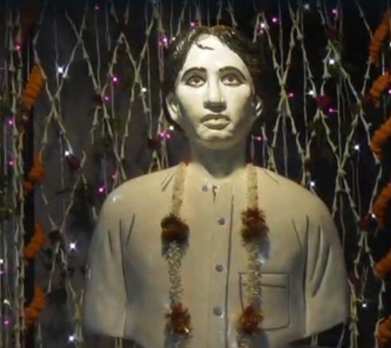 शहीद खुदीराम बोस के शहादत दिवस पर जेल में श्रद्धांजलि, गांव की मिट्टी लेकर मिदनापुर से पहुंचे लोग