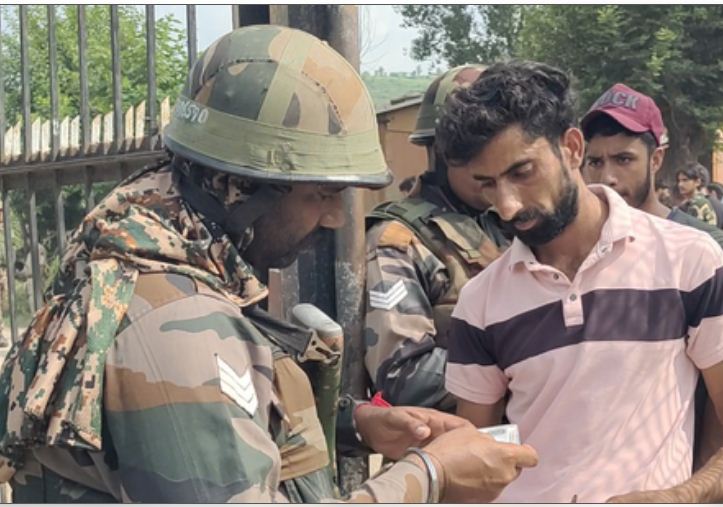 मेंढर सेक्टर में पोर्टर भर्ती: ‘ऑपरेशन सिंदूर’ के बाद भारतीय सेना की इस सेवा से जुड़ने को युवा उत्साहित 