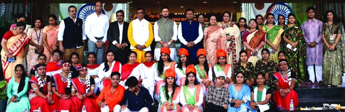 अनुशासन, एकता और मेहनत को मूलमंत्र बनाएं-शुक्ला