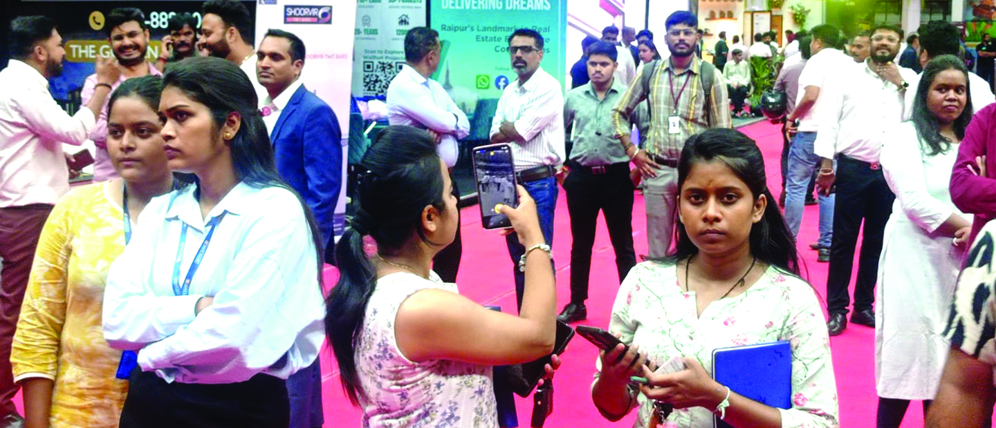 क्रेडाई प्रॉपर्टी एक्सपो दूसरा दिन अच्छी बुकिंग के चलते जोरदार