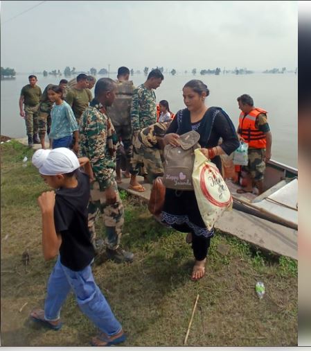 पंजाब में बाढ़ से हालात और बिगड़े, सभी स्कूल-कॉलेज 7 सितंबर तक बंद 