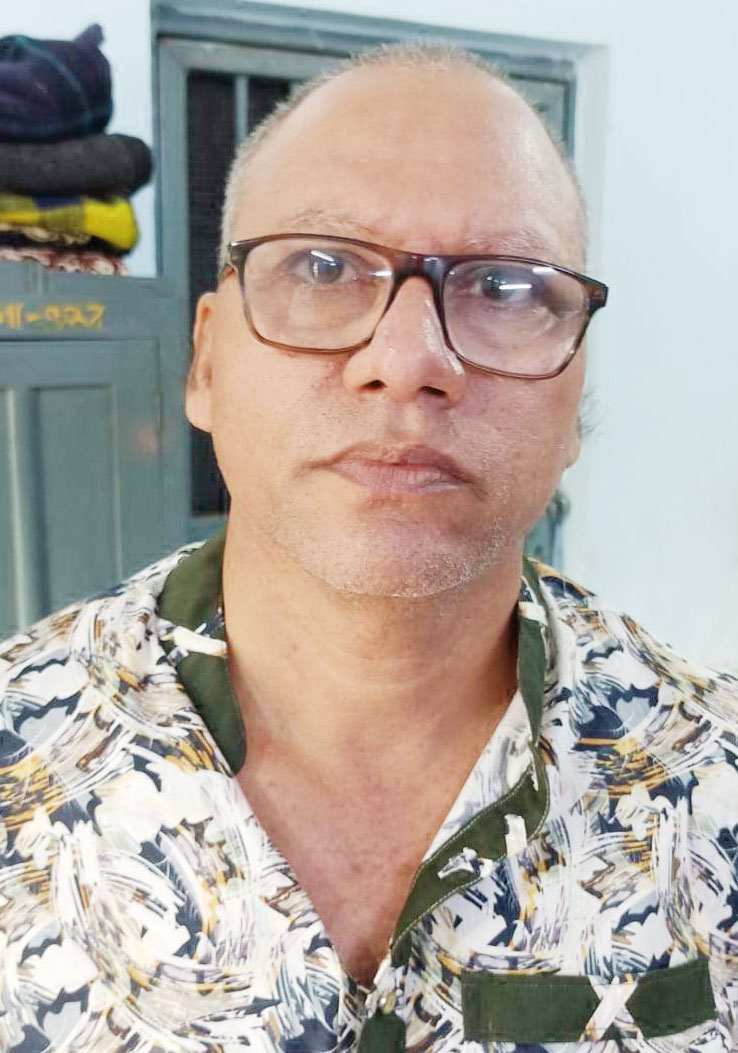 गलत इंजेक्शन से बालक की मौत, झोलाछाप डॉक्टर गिरफ्तार गलत इंजेक्शन से बालक की मौत, झोलाछाप डॉक्टर गिरफ्तार