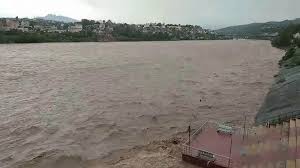भारत ने पाकिस्तान को भेजा हाई अलर्ट, कहा- सतलुज, तवी में आ सकती है बाढ़ भारत ने पाकिस्तान को भेजा हाई अलर्ट, कहा- सतलुज, तवी में आ सकती है बाढ़