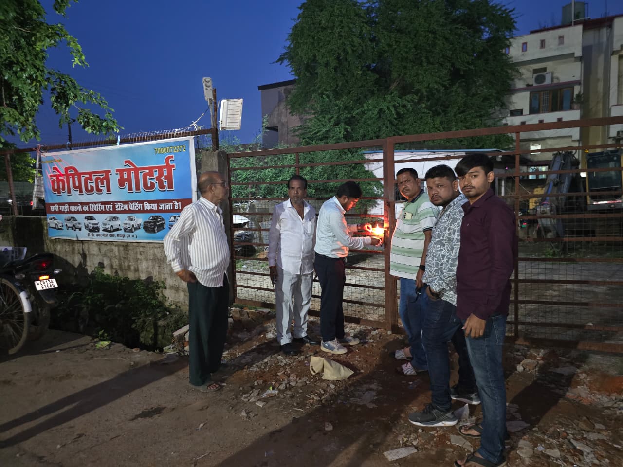 आठ वर्ष का 14.37 लाख टैक्स अदा नहीं परिसर सील 