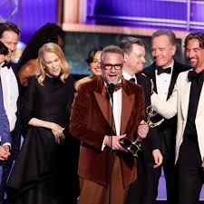 एमी अवॉर्ड्स: ‘द पिट’ ने ड्रामा में पुरस्कार जीता और ‘द स्टूडियो’ ने कॉमेडी में खिताब अपने नाम किया