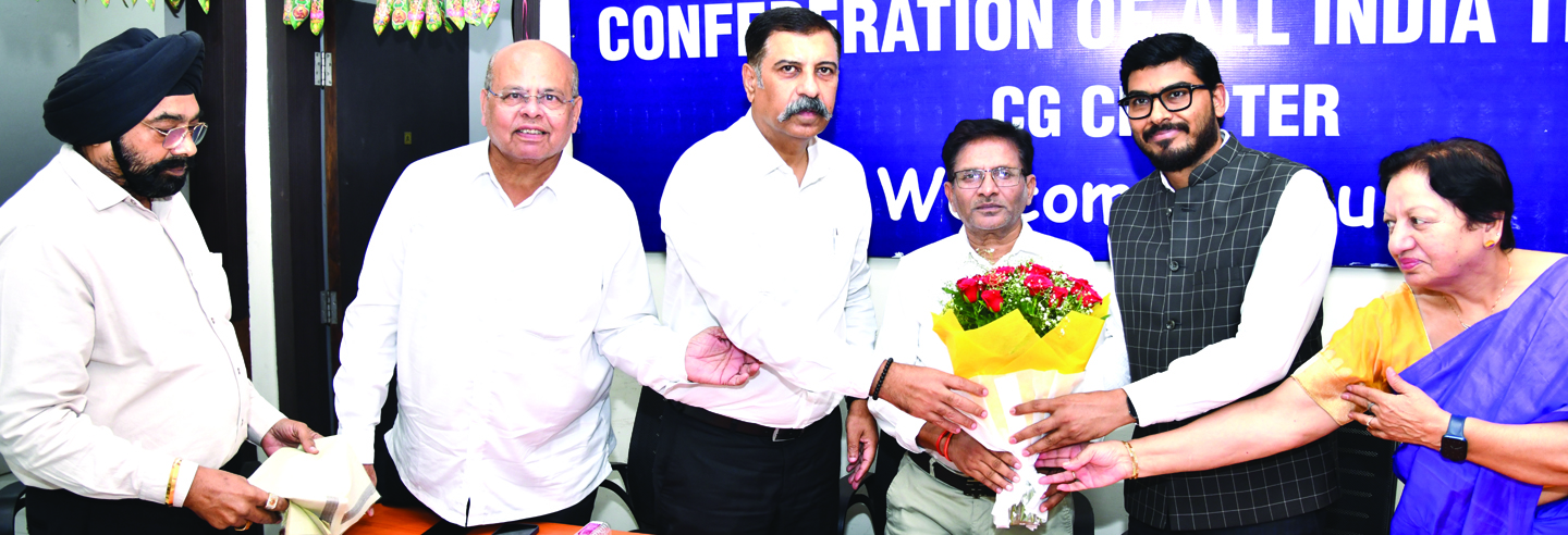 व्यापारियों ने एनएचएमएमआई के डॉ. सिन्हा से ब्रेन स्ट्रोक के कारण, निदान और उपचार जाना