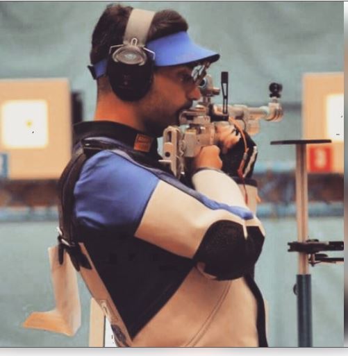 'गोल्डन ब्वॉय' अभिनव बिंद्रा : अपने ही घर पर बनाई शूटिंग रेंज, ओलंपिक गोल्ड जीतकर रचा था इतिहास 