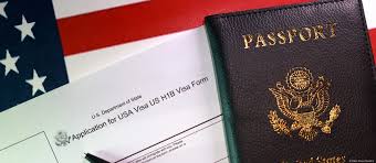 एच1बी: जब भारतीयों को रोकने के लिए ब्लॉक कर दी हवाई टिकटें