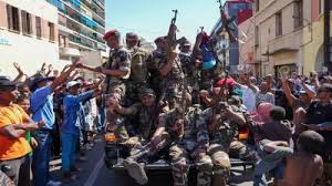 मेडागास्कर में सैन्य तख्तापलट के बाद कर्नल रांद्रियनिरीना ने राष्ट्रपति पद की शपथ ली