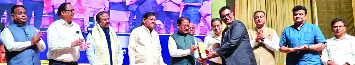 हॉट रोल्ड स्टील के लिए बीआईएस लाइसेंस प्राप्त करने वाली भारत की पहली कंपनी एनएमडीसी