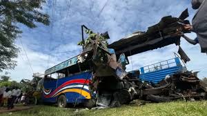 युगांडा : भीषण सड़क हादसे में 63 लोगों की मौत, कई गंभीर