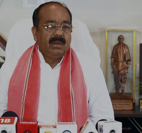 राज्योत्सव से पहले प्रधानमंत्री  मोदी  का  नवा रायपुर में रोड शो