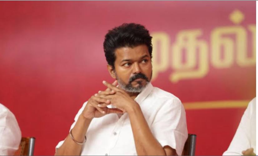 विजय ने करूर रैली हादसे के पीड़ित परिवारों से की मुलाकात, मदद का दिया आश्वासन