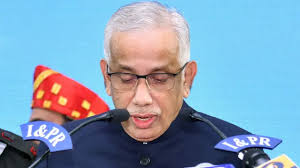 आंध्र प्रदेश के राज्यपाल ने बताया- वेंकटेश्वर मंदिर में भगदड़ से 9 श्रद्धालुओं की मौत