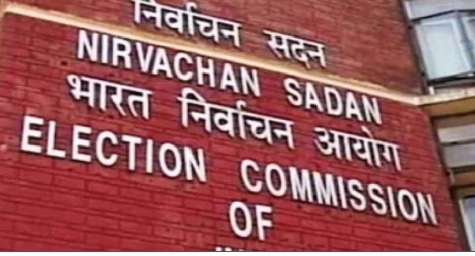 बंगाल में एसआईआर का पहला चरण शुरू, 2002 के केवल 32.06 प्रतिशत नाम ही वर्तमान सूची में