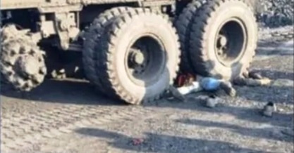 स्टील प्लांट में ट्रेलर की चपेट में आने से कर्मचारी की मौत