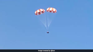 गगनयान मिशन: इसरो ने मुख्य पैराशूट पर अहम परीक्षण किया