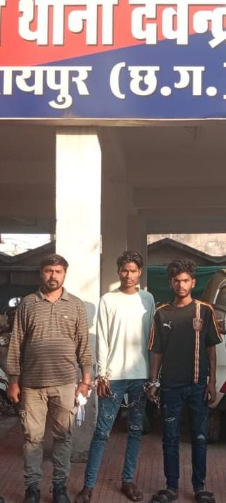 हाइवा ड्राइवर से 32 सौ लूटने वाला हिस्ट्रीशीटर दो साथियों के साथ गिरफ्तार 