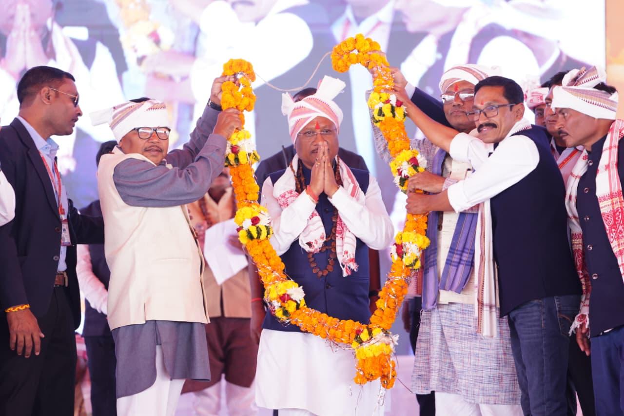 राज्य सरकार जनजातीय समुदाय के समग्र विकास के लिए संकल्पित-साय