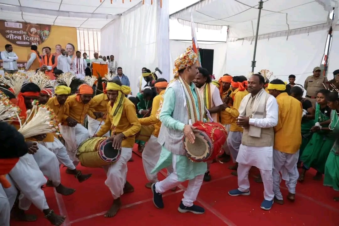 जनजातीय परंपरा हमारी आत्मा और शक्ति हैं, उन्हें आगामी पीढिय़ों तक पहुंचाना होगा - श्याम बिहारी