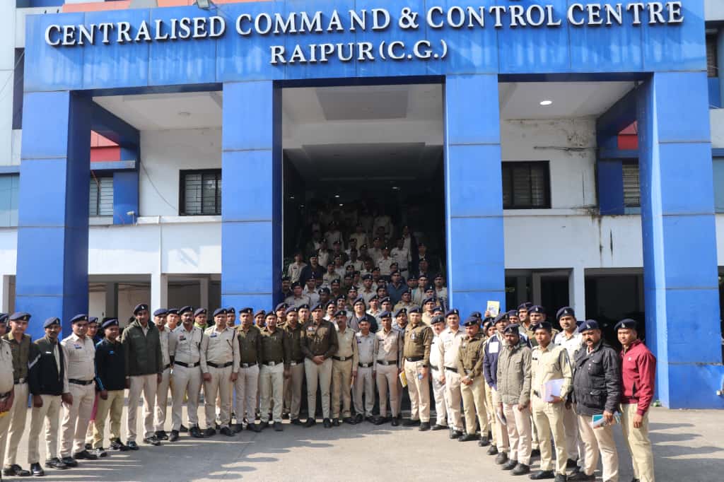 17 जिलों के 450 कर्मियों को 112 की ट्रेनिंग दी गई 