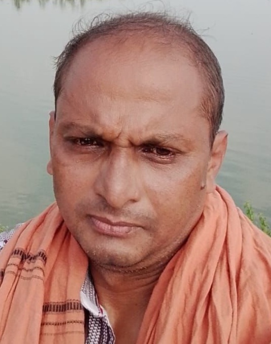 तेज रफ्तार हाईवा की टक्कर से स्कूटी सवार की मौत