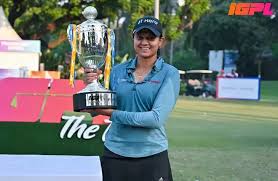 प्रणवी ने इतिहास रचा, पुरुष खिलाड़ियों को पछाड़कर आईजीपीएल खिताब जीता